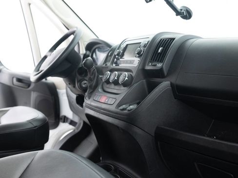 Used 2021 RAM ProMaster 2500 image 27