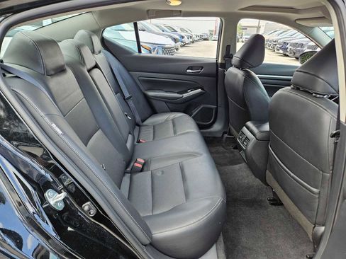 Used 2024 Nissan Altima 2.5 SL FWD image 20