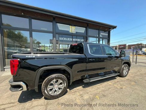 Used 2023 GMC Sierra 1500 SLE w/ Max Trailering Package image 3