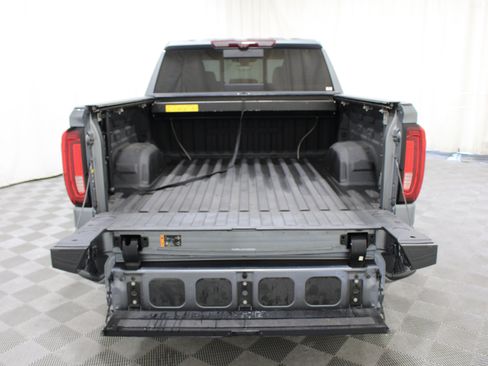 Used 2021 GMC Sierra 1500 Denali w/ Denali Ultimate Package AWD/4WD image 22