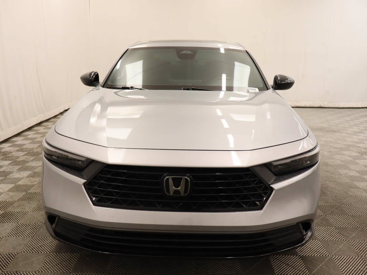Used 2024 Honda Accord Sport image 4