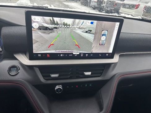 Used 2025 Ford Explorer ST-Line image 12