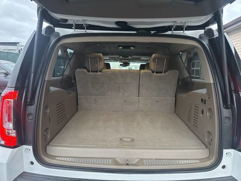 Used 2016 GMC Yukon XL SLT w/ Open Road Package image 15