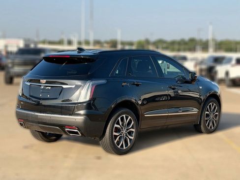 Used 2022 Cadillac XT5 Sportv w/ Platinum Package AWD/4WD image 7