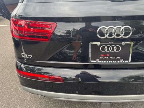 Used 2017 Audi Q7 3.0T Premium Plus w/ Premium Plus Package AWD/4WD image 40