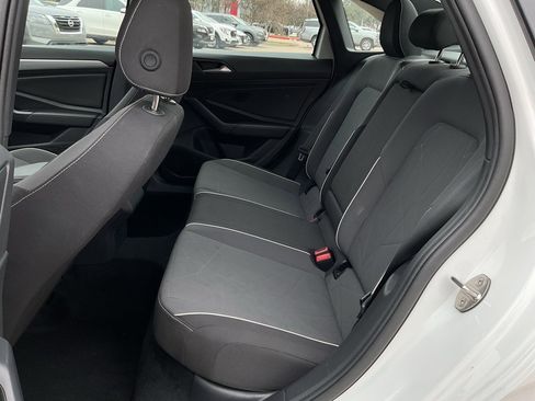Used 2025 Volkswagen Jetta Sport image 15