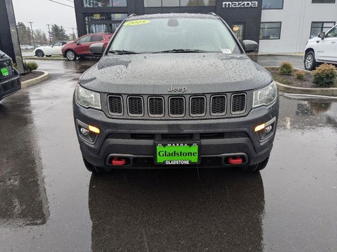 Used 2018 Jeep Compass Trailhawk w/ Navigation Group image 8