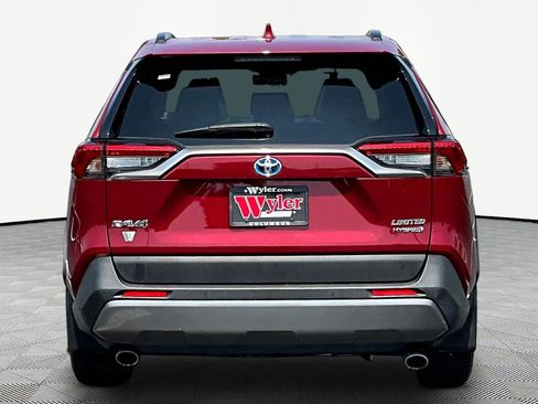 Used 2019 Toyota RAV4 Limited AWD/4WD image 5