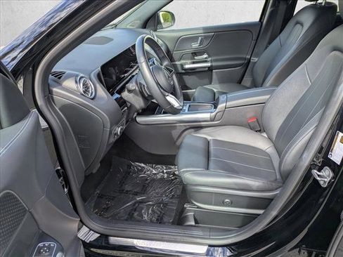 Used 2025 Mercedes-Benz GLA 250 image 15