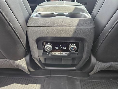 New 2026 GMC Acadia Denali FWD image 27