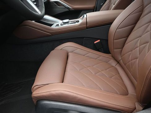 New 2027 BMW X6 xDrive40i w/ Premium Package AWD/4WD image 13