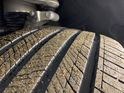 Used 2022 Jeep Grand Cherokee L Summit w/ Advanced Protech Group IV image 36