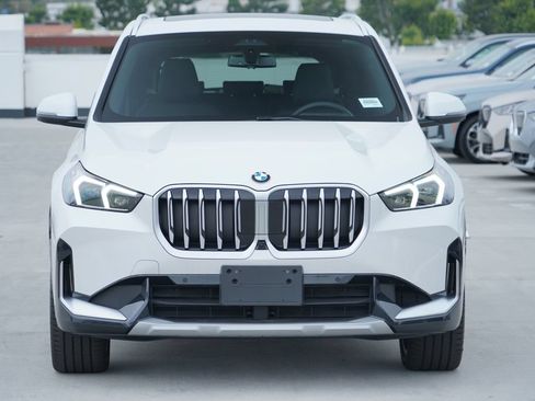 New 2026 BMW X1 xDrive28i w/ Technology Package AWD/4WD image 2