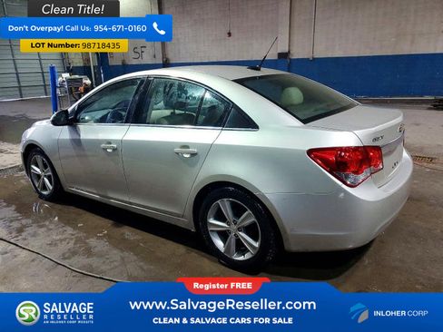 Used 2013 Chevrolet Cruze LT image 3