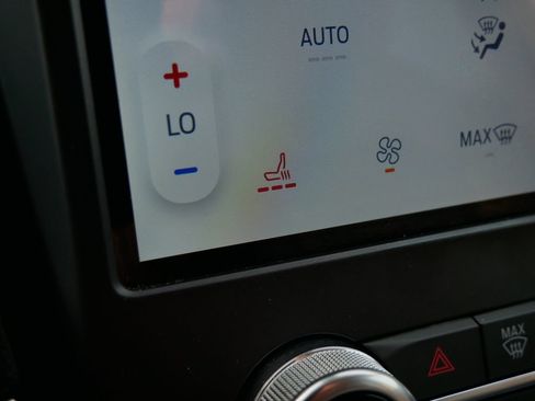 Certified 2024 Ford Edge SEL AWD/4WD image 26