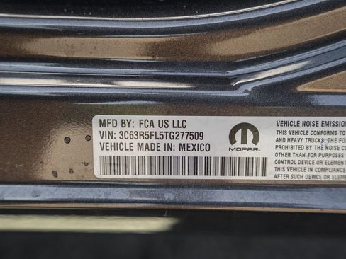 New 2026 RAM 2500 Laramie AWD/4WD image 47
