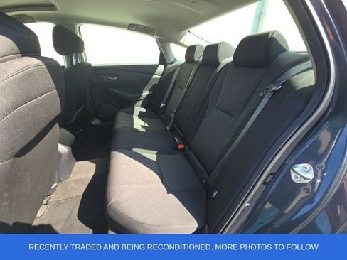 Used 2024 Honda Accord EX image 11