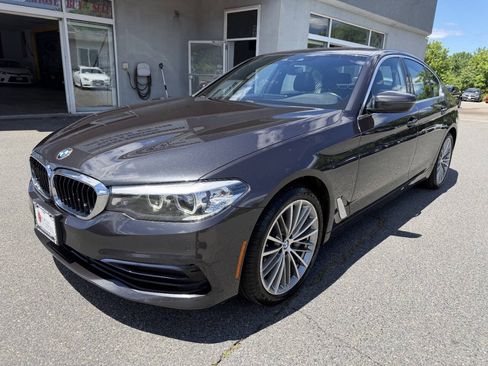 Used 2020 BMW 540i xDrive AWD/4WD image 3