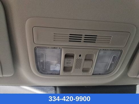 Used 2020 Honda Civic Touring image 29