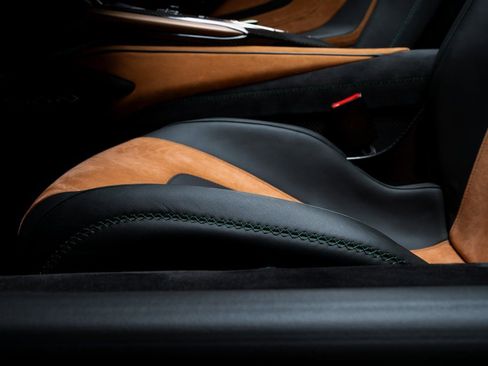 Used 2021 Lamborghini Sian Roadster image 23