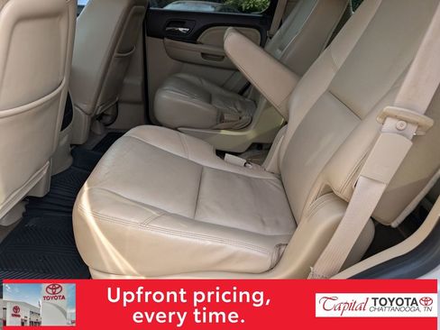 Used 2011 GMC Yukon Denali AWD/4WD image 13