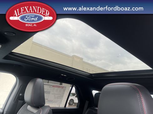 New 2026 Ford Explorer ST image 29