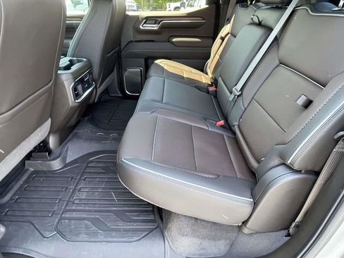 Certified 2025 GMC Sierra 1500 Denali w/ Denali Reserve Package AWD/4WD image 11
