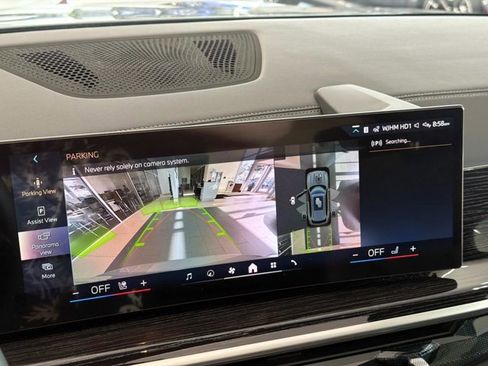 Used 2026 BMW X5 xDrive40i w/ M Sport Package image 23