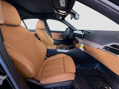 New 2026 BMW 330i xDrive Sedan w/ Premium Package AWD/4WD image 29