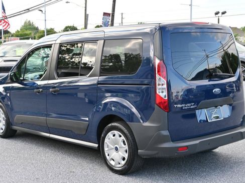 Used 2018 Ford Transit Connect XL FWD image 9