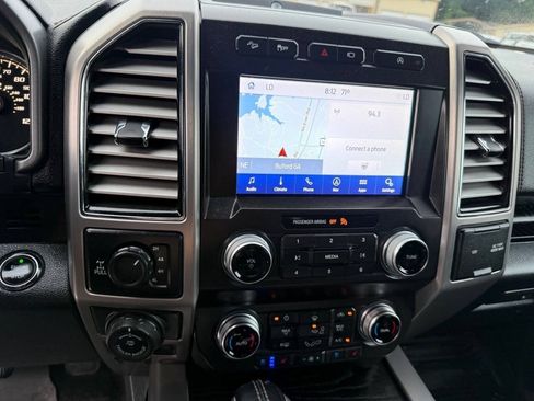 Used 2020 Ford F150 Platinum w/ Technology Package AWD/4WD image 22