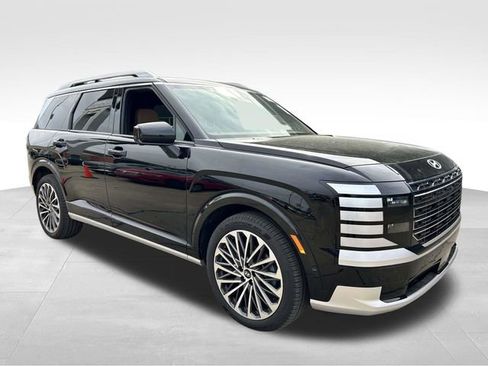 Certified 2026 Hyundai Palisade Calligraphy AWD/4WD image 6