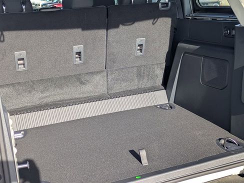 New 2025 Ford Bronco 4-Door image 16