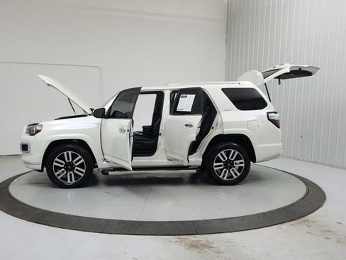 Used 2019 Toyota 4Runner Limited AWD/4WD image 12