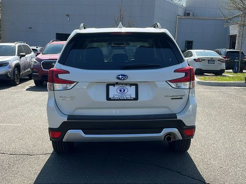 Used 2020 Subaru Forester Touring AWD/4WD image 6