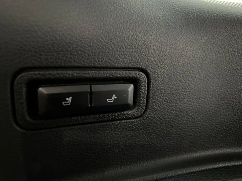 Used 2024 Ford Expedition XLT RWD image 40