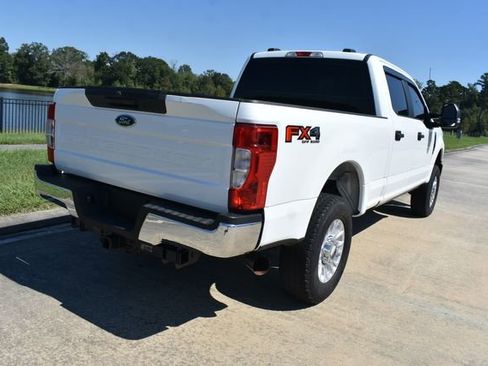 Used 2022 Ford F250 XL w/ STX Appearance Package image 4