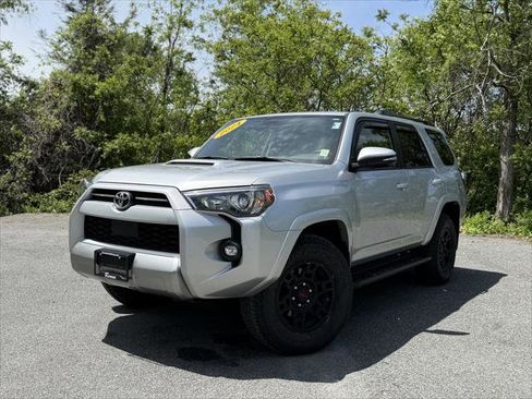 Certified 2024 Toyota 4Runner TRD Off-Road Premium w/ Moonroof Package AWD/4WD image 1