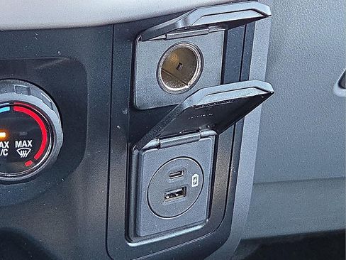 Certified 2022 Ford F150 XLT image 17