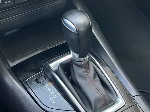 Used 2016 MAZDA MAZDA3 i Touring w/ Popular Equipment Package image 27