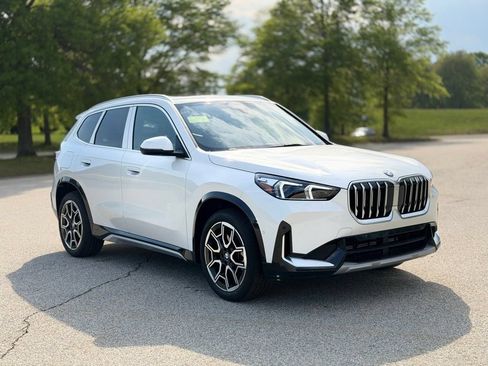 New 2026 BMW X1 xDrive28i w/ Convenience Package AWD/4WD image 8