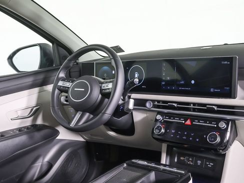 Certified 2025 Hyundai Tucson SEL AWD/4WD image 26