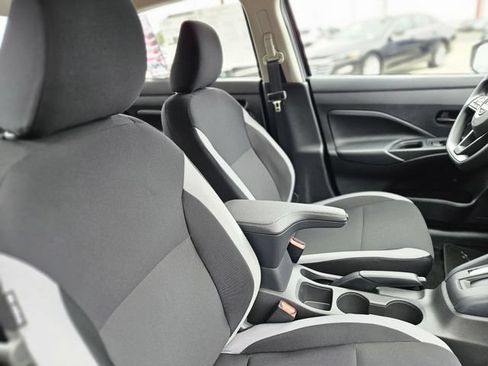 New 2025 Nissan Versa S w/ Trunk Package FWD image 13