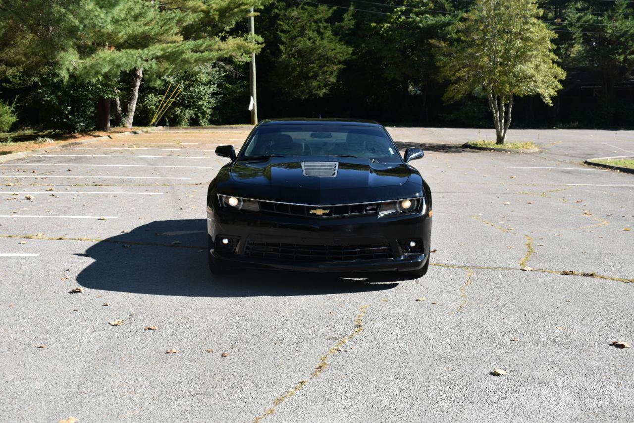 Used 2015 Chevrolet Camaro SS w/ RS Package RWD image 11