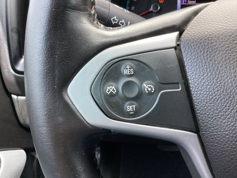 Used 2017 Chevrolet Colorado LT RWD image 18