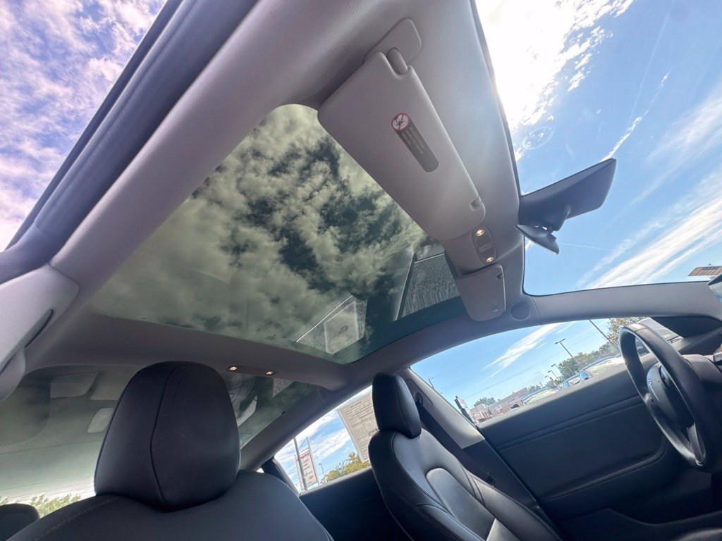 Used 2018 Tesla Model 3 Long Range RWD image 23