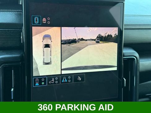 Used 2025 GMC Yukon AT4 Ultimate AWD/4WD image 33