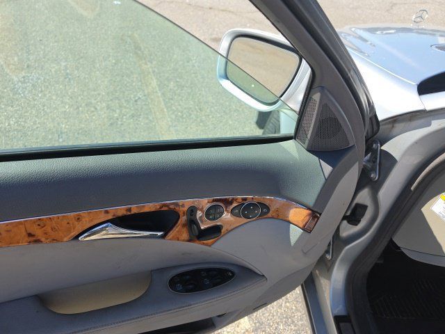 Used 2007 Mercedes-Benz E 350 Sedan image 12