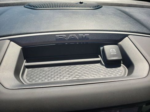 New 2026 RAM 1500 Express image 18