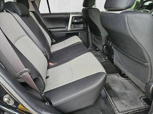 Used 2018 Toyota 4Runner SR5 AWD/4WD image 20